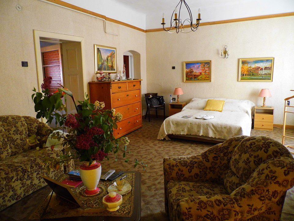 Bed and Breakfast Fonagy Es Walter Vendeg- Es Borhaz Vác Zimmer foto